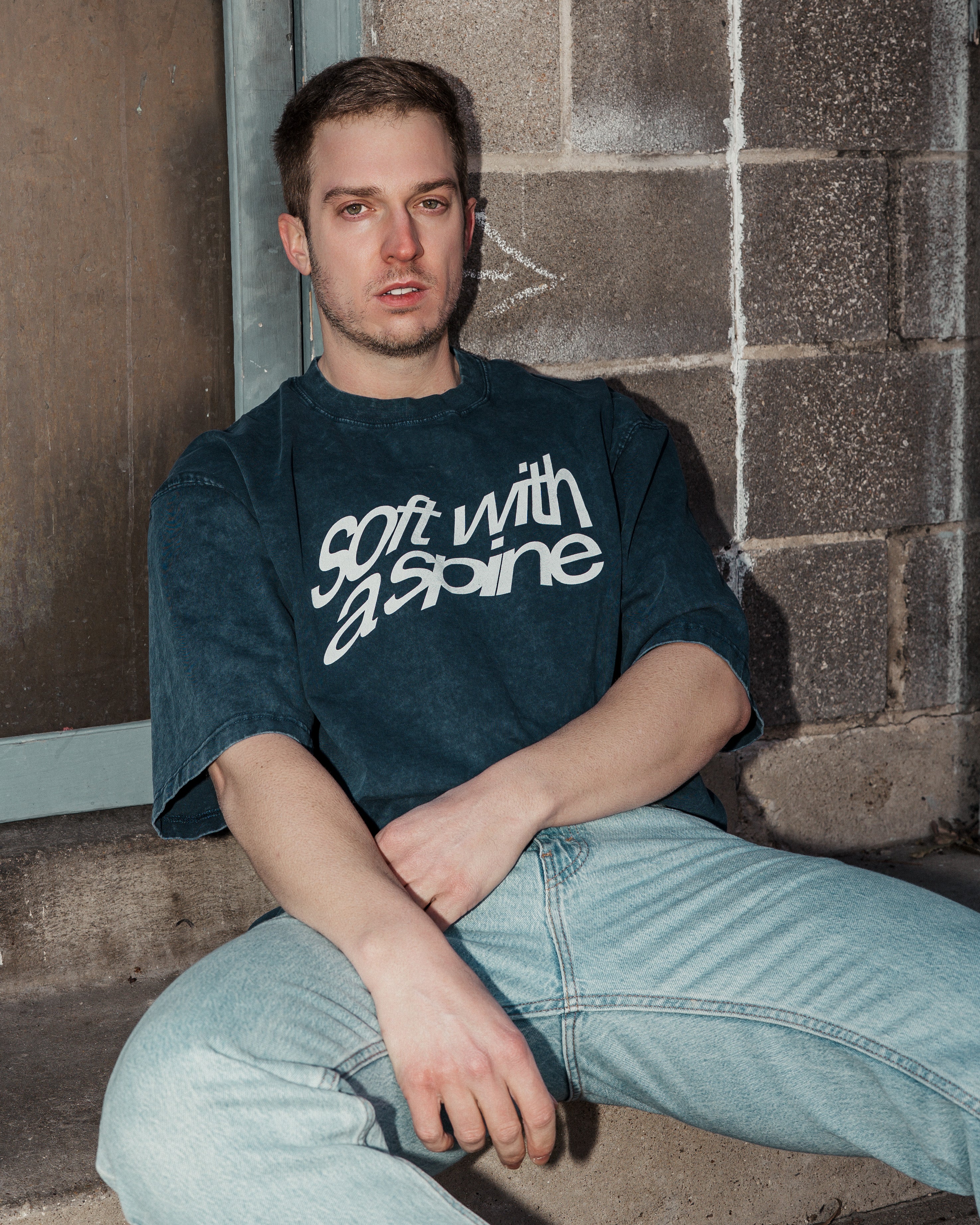 Snow-Washed Boxy Graphic Tee