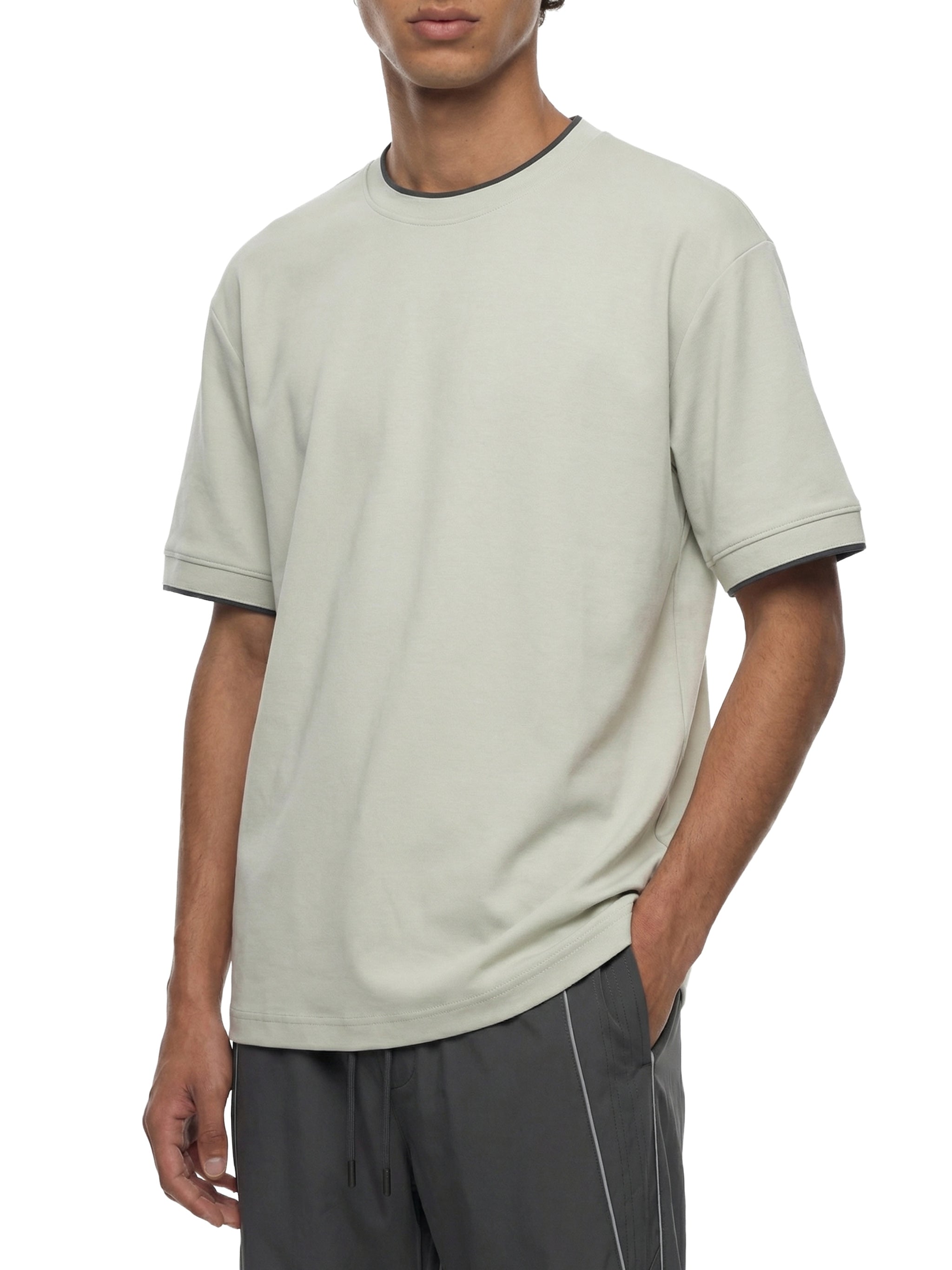STC. Essential Tee — Regular Fit